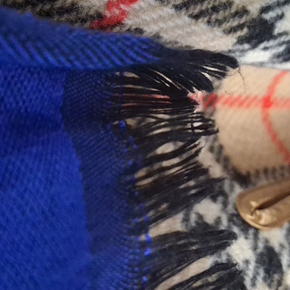Fendi SHAWL/Scarf